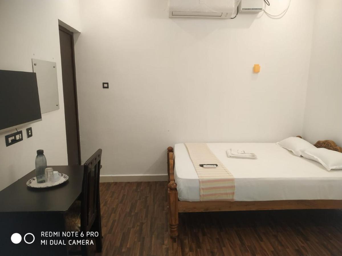 Bluemoon Homestay Pondicherry Exterior foto